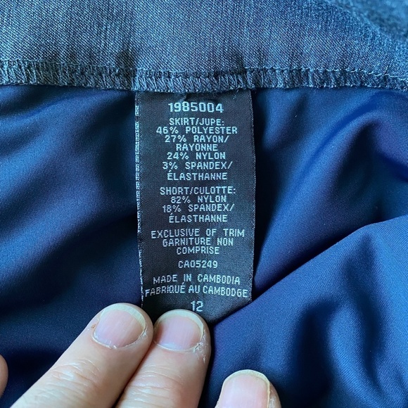 S. C.‎ & Co. Women's Gray Pull On Stretchy Skort Size 12 - Picture 6 of 12